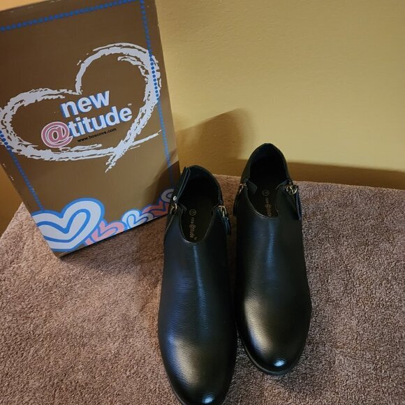 New @ttitude Shoes - Womens New @ttitude® Doni Black Ankle Boots